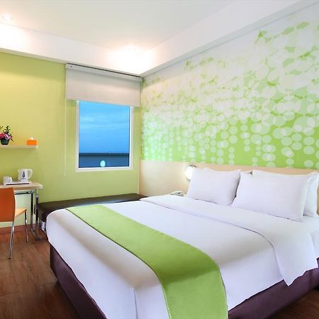 Zest Airport Jakarta By Swiss-Belhotel International Tangerang Extérieur photo