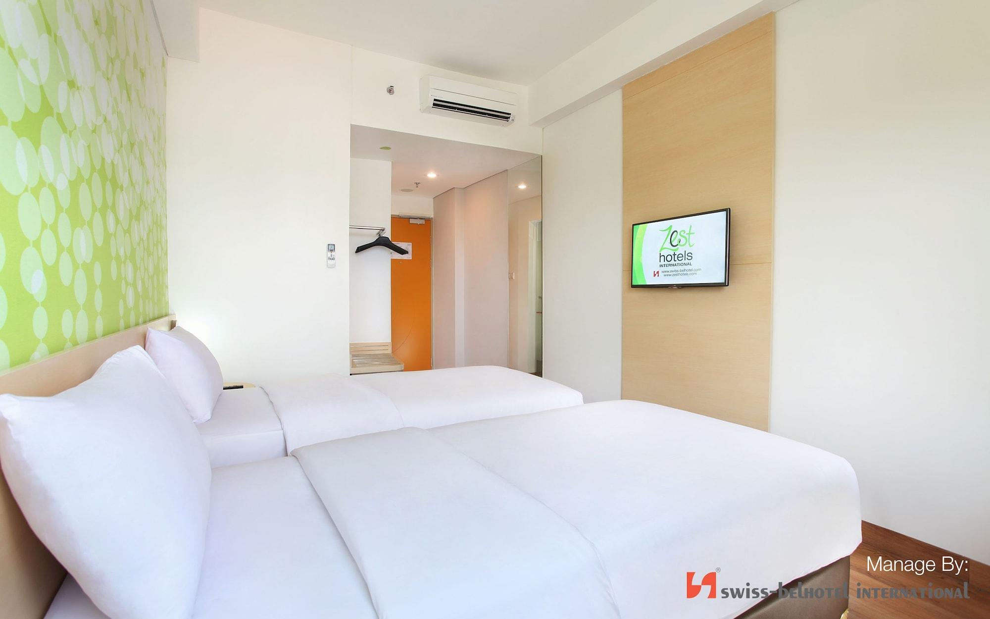 Zest Airport Jakarta By Swiss-Belhotel International Tangerang Extérieur photo