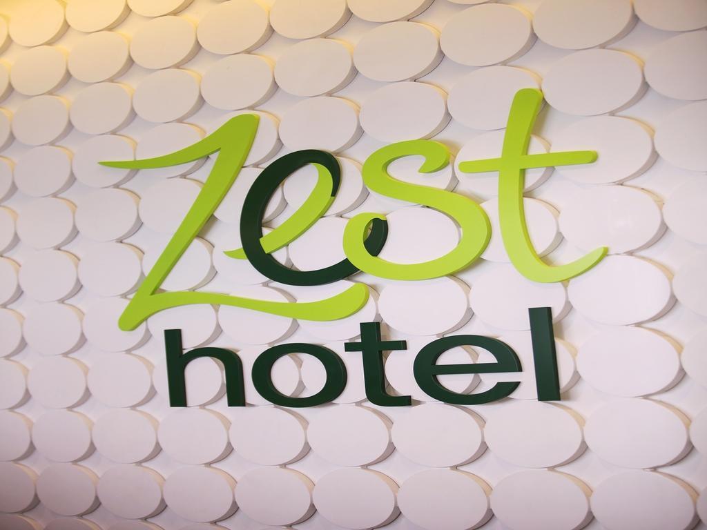 Zest Airport Jakarta By Swiss-Belhotel International Tangerang Extérieur photo