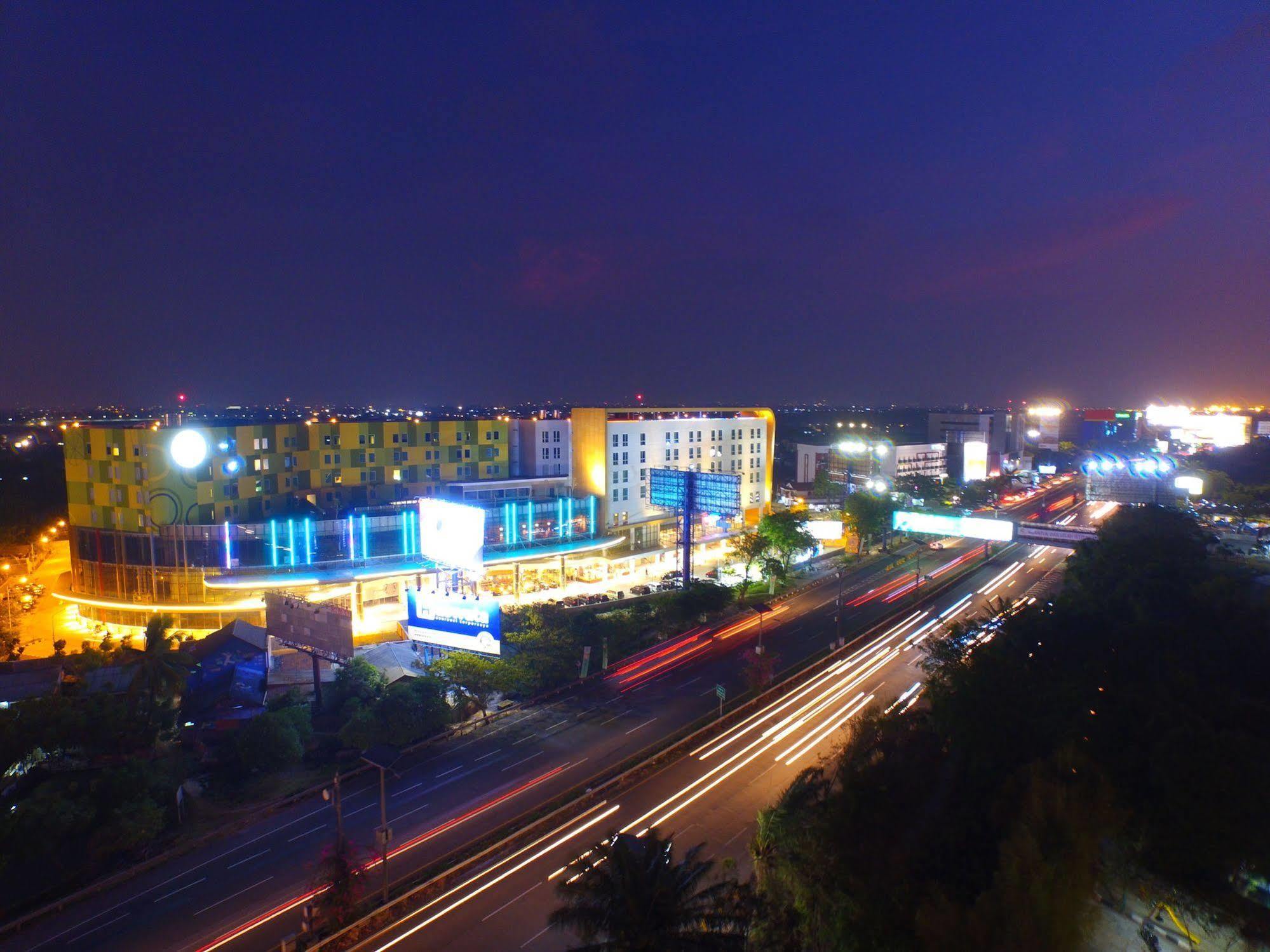 Zest Airport Jakarta By Swiss-Belhotel International Tangerang Extérieur photo