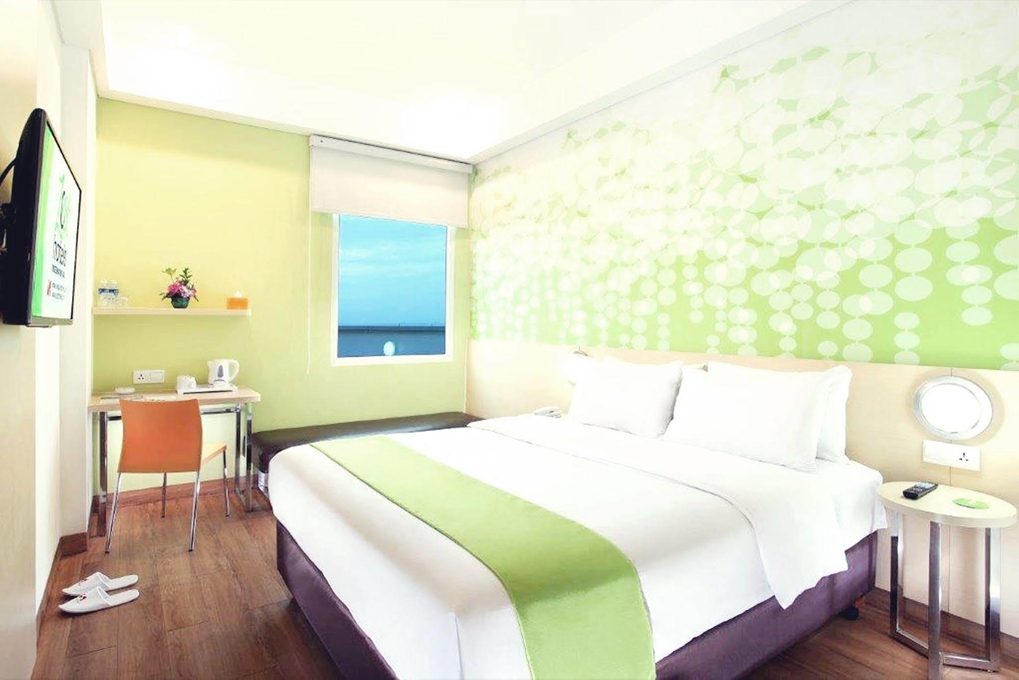 Zest Airport Jakarta By Swiss-Belhotel International Tangerang Extérieur photo